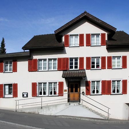 Hotel Krone Attinghausen Экстерьер фото