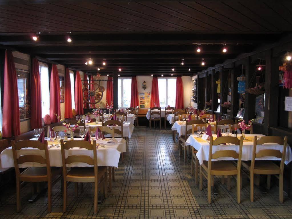 Hotel Krone Attinghausen Экстерьер фото