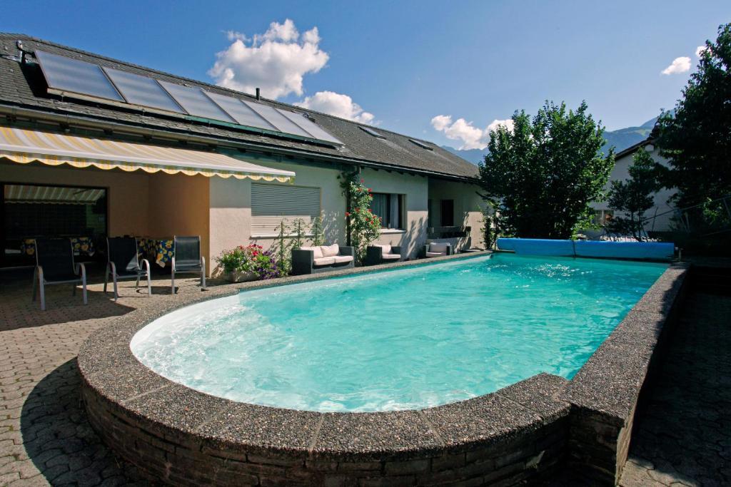 Hotel Krone Attinghausen Экстерьер фото